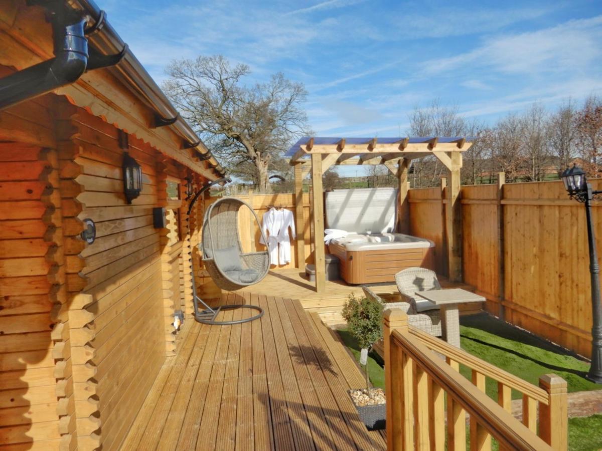 Balmoral Studio Lodge Ellesmere Extérieur photo